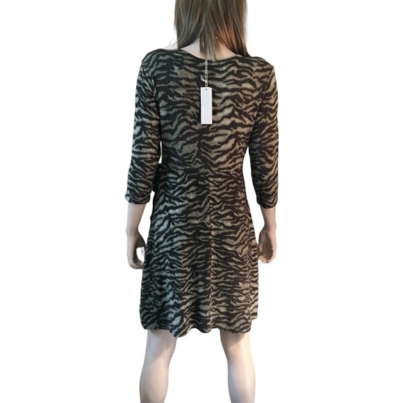 π
ΊKitten Soft Faux Wrap Rayon Blend Tiger Dress by Gilli Made USA Versatile - Picture 5 of 14